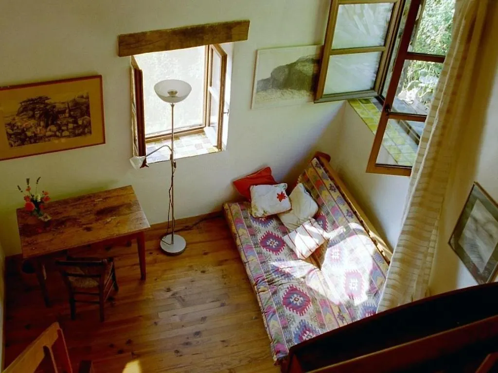 Apartment Holiday Home Mirabel Sous Les Roches