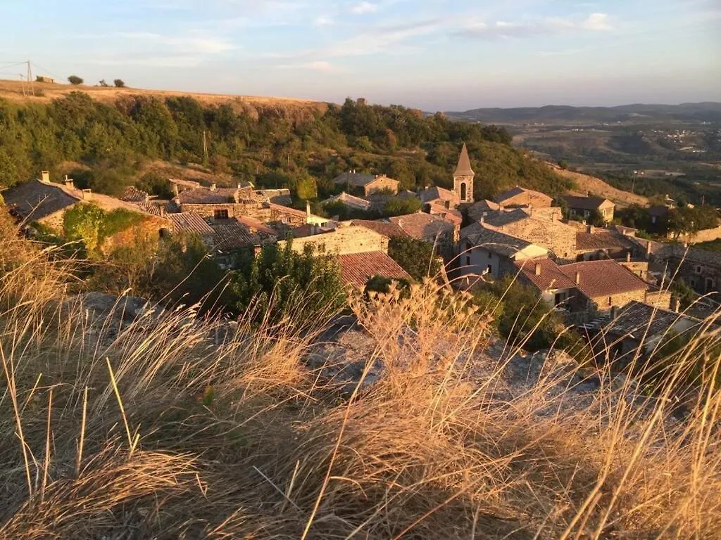 Holiday Home Mirabel Sous Les Roches